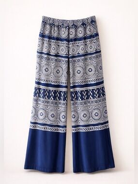 Chico’s Travelers Pants Blue Medallion Wide Leg Palazzo Size 2 Large Coastal